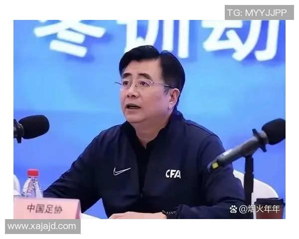 足球明星李哥的真实身份揭秘及其在足球界的影响力分析