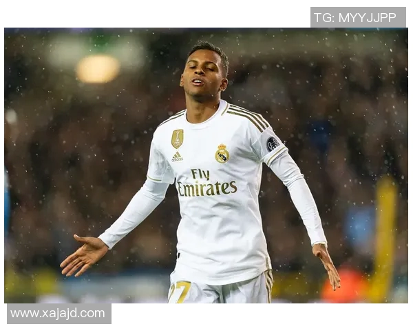 当今足坛新星崛起谁是最新足球明星引发热议