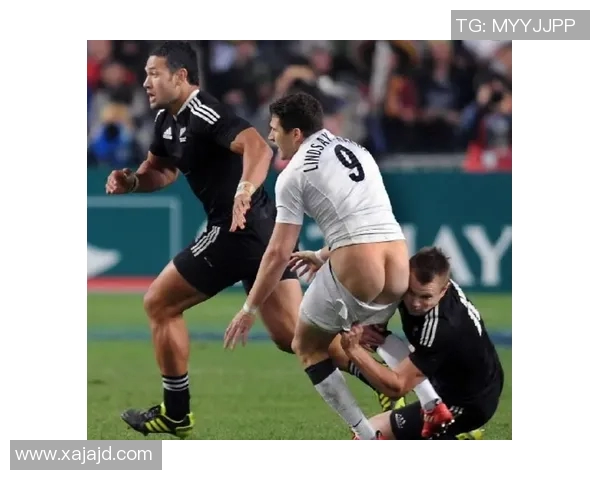 潮汕足球明星搞笑瞬间大集合让你捧腹大笑的精彩视频合集 潮汕足球明星搞笑瞬间大集合让你捧腹大笑的精彩视频合集