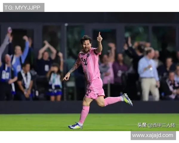 超越传奇的挑战史上最难超越的足球明星背后的故事与成就 超越传奇的挑战史上最难超越的足球明星背后的故事与成就