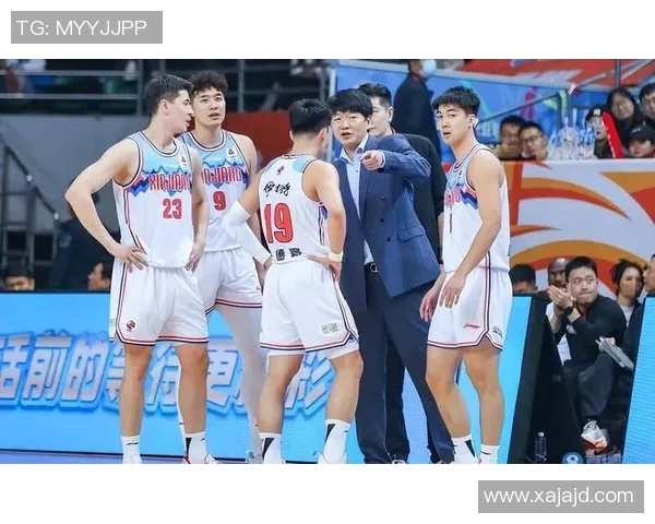 新疆与江苏CBA对决回顾精彩瞬间与关键时刻分析 新疆与江苏CBA对决回顾精彩瞬间与关键时刻分析