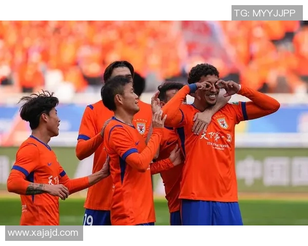 中超联赛崛起的足球明星们谁是当下最火的球员引发热议